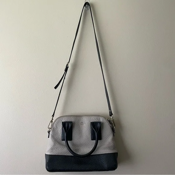 KATE SPADE Two-Tone Black and Grey Leather Medium Handbag with Removable Strap - Picture 3 of 15